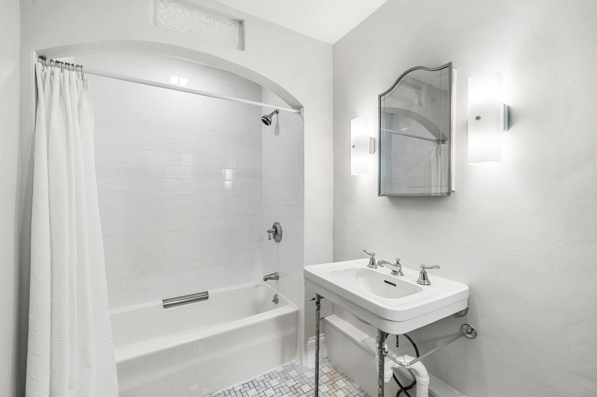 38 Elm St # 4 Property Photo 12