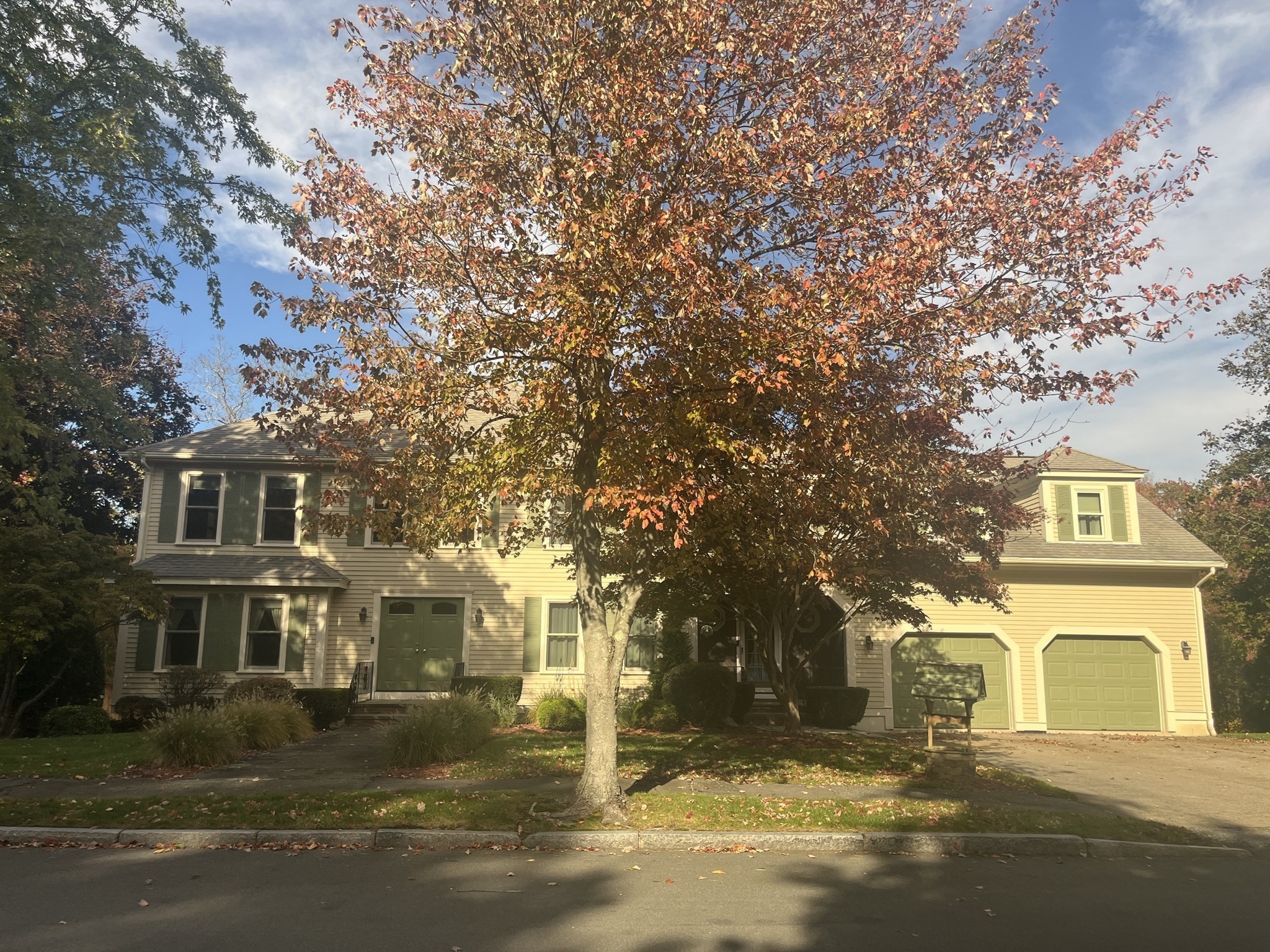 50 Thetford Ave Property Photo 1