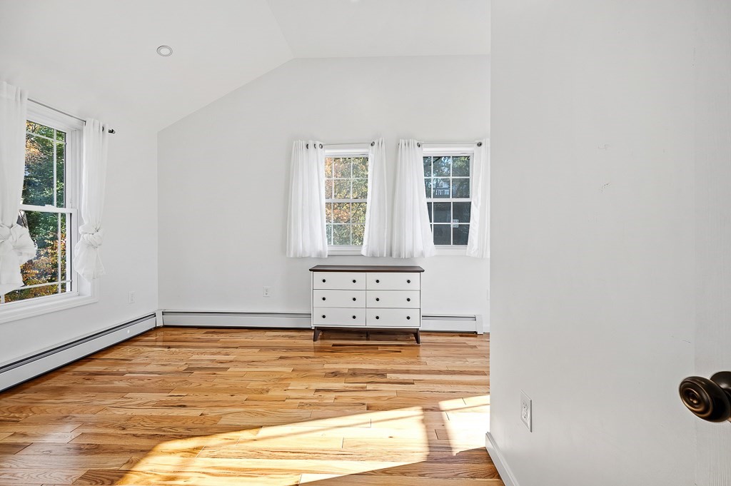 2 Rolfe Ave Property Photo 21