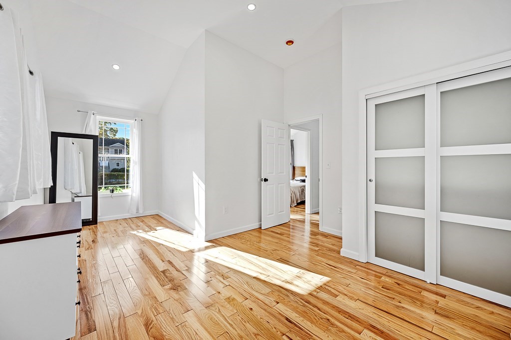 2 Rolfe Ave Property Photo 22