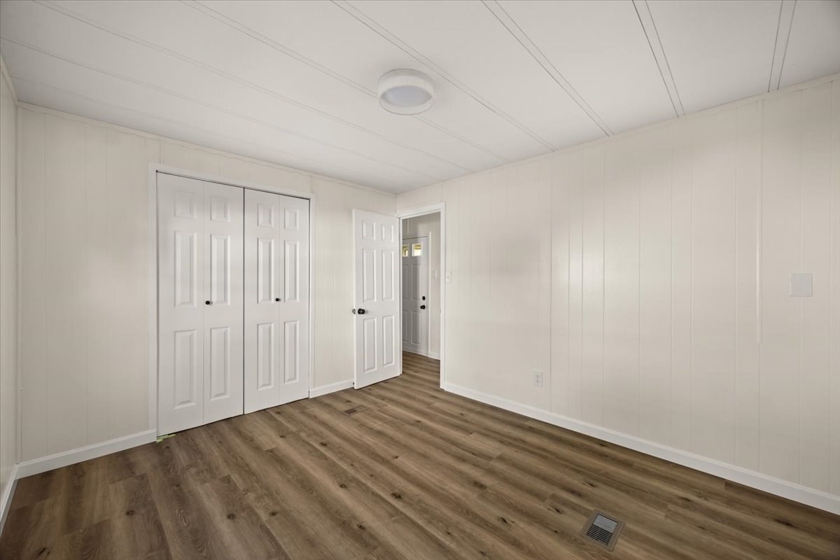 33 Thayer Property Photo 27