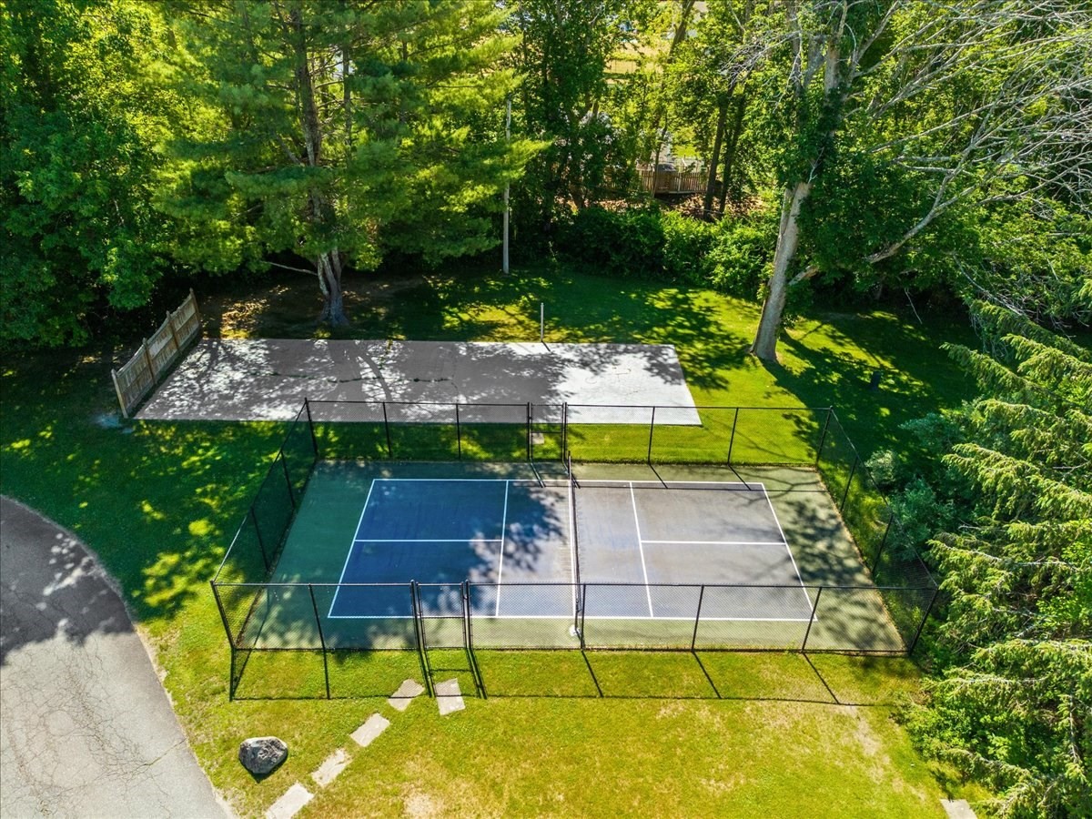 33 Thayer Property Photo 32