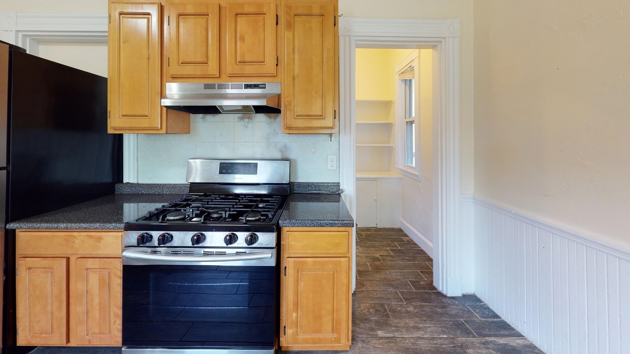 7 Sunset Street # 1 Property Photo 1