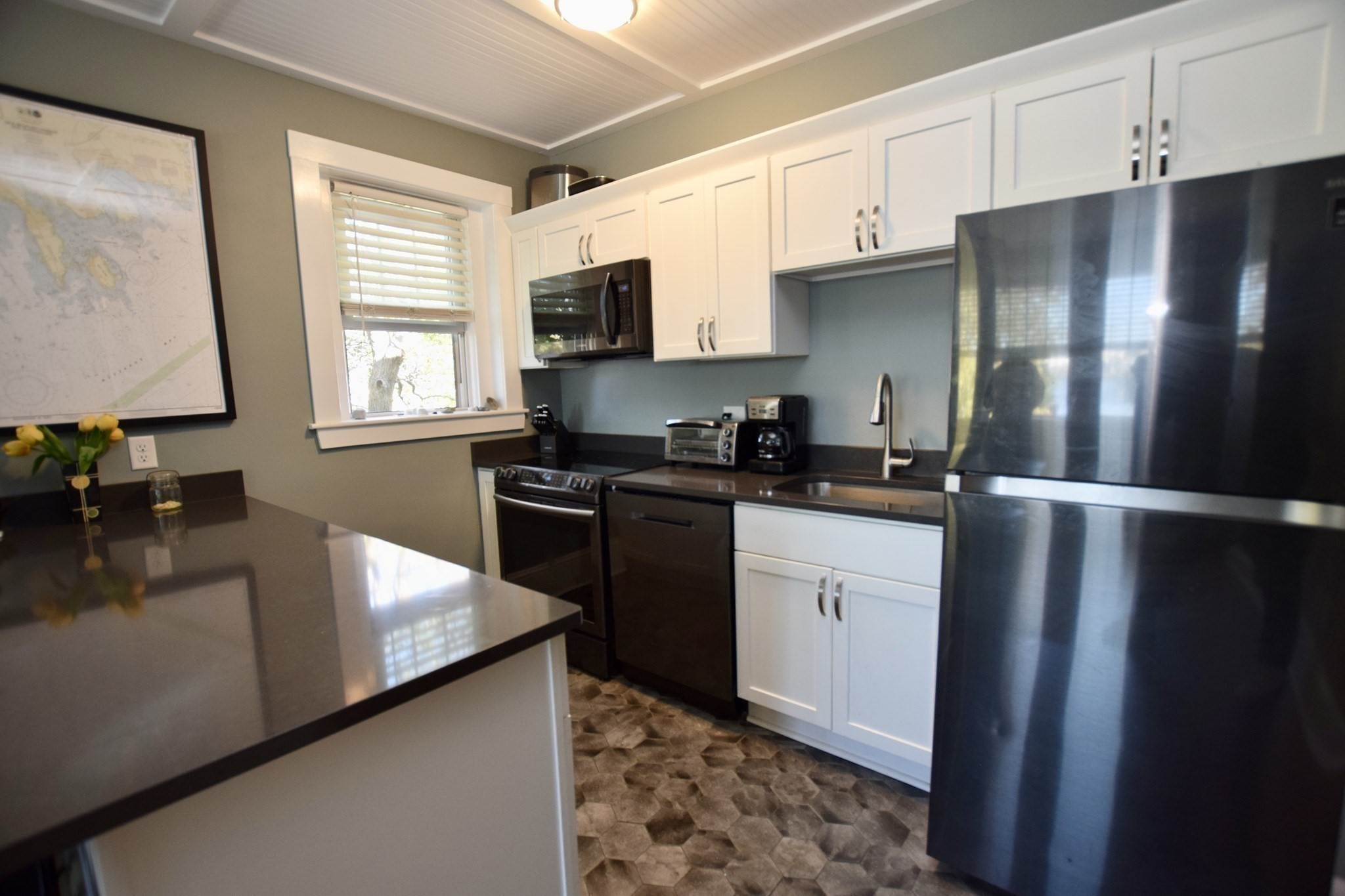 138 Main St # 10 Property Photo 15