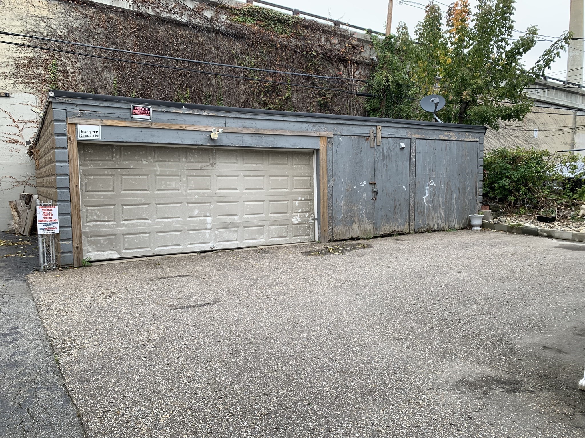 130 Canterbury St Property Photo 3