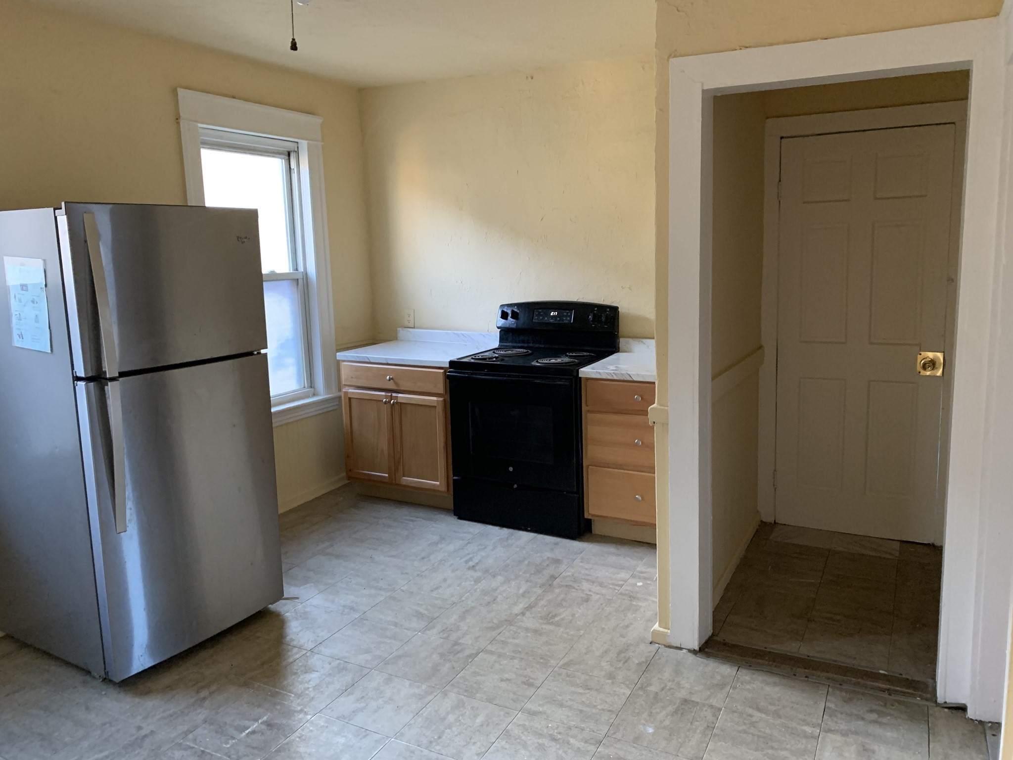 130 Canterbury St Property Photo 4