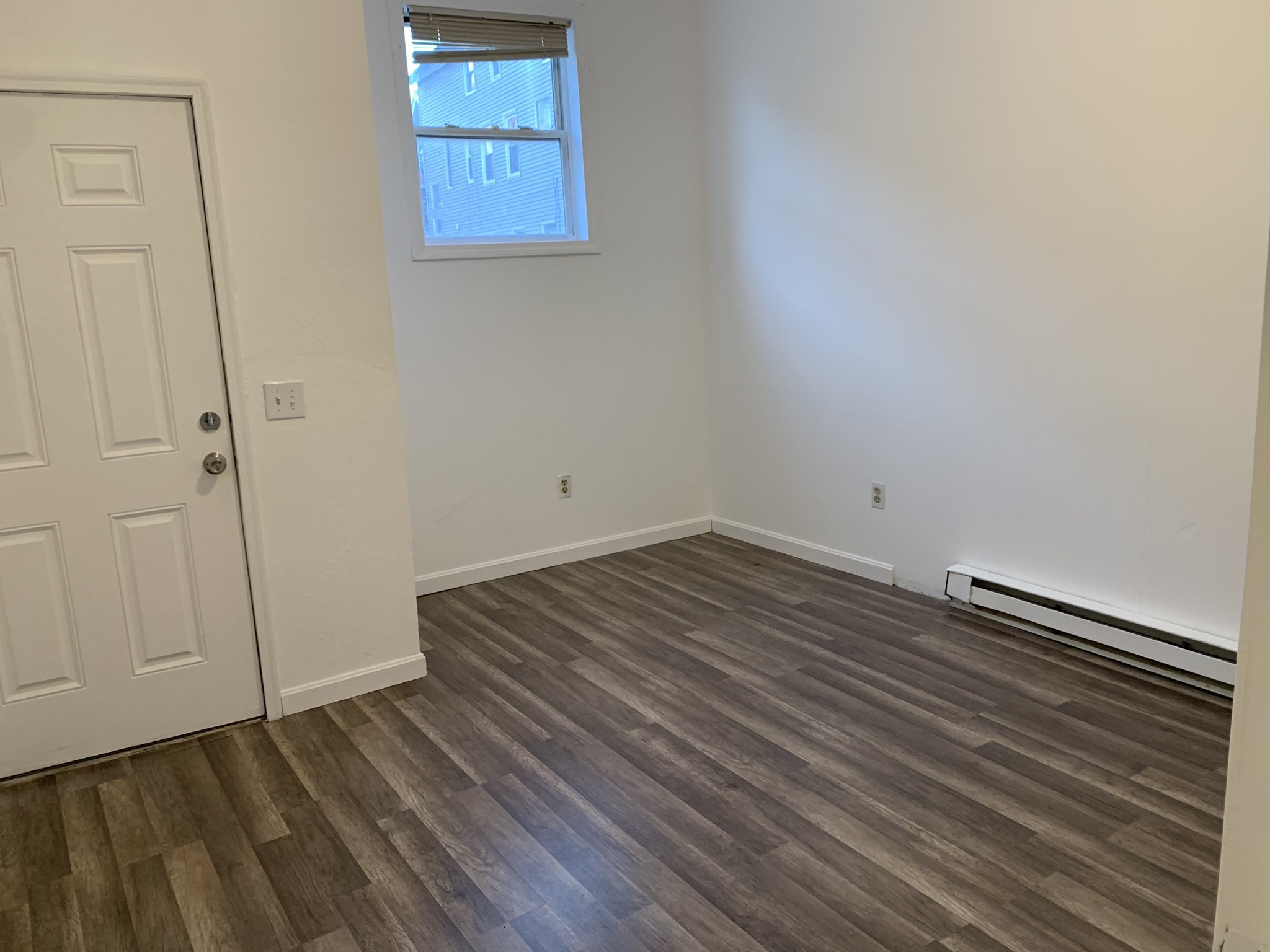 130 Canterbury St Property Photo 31
