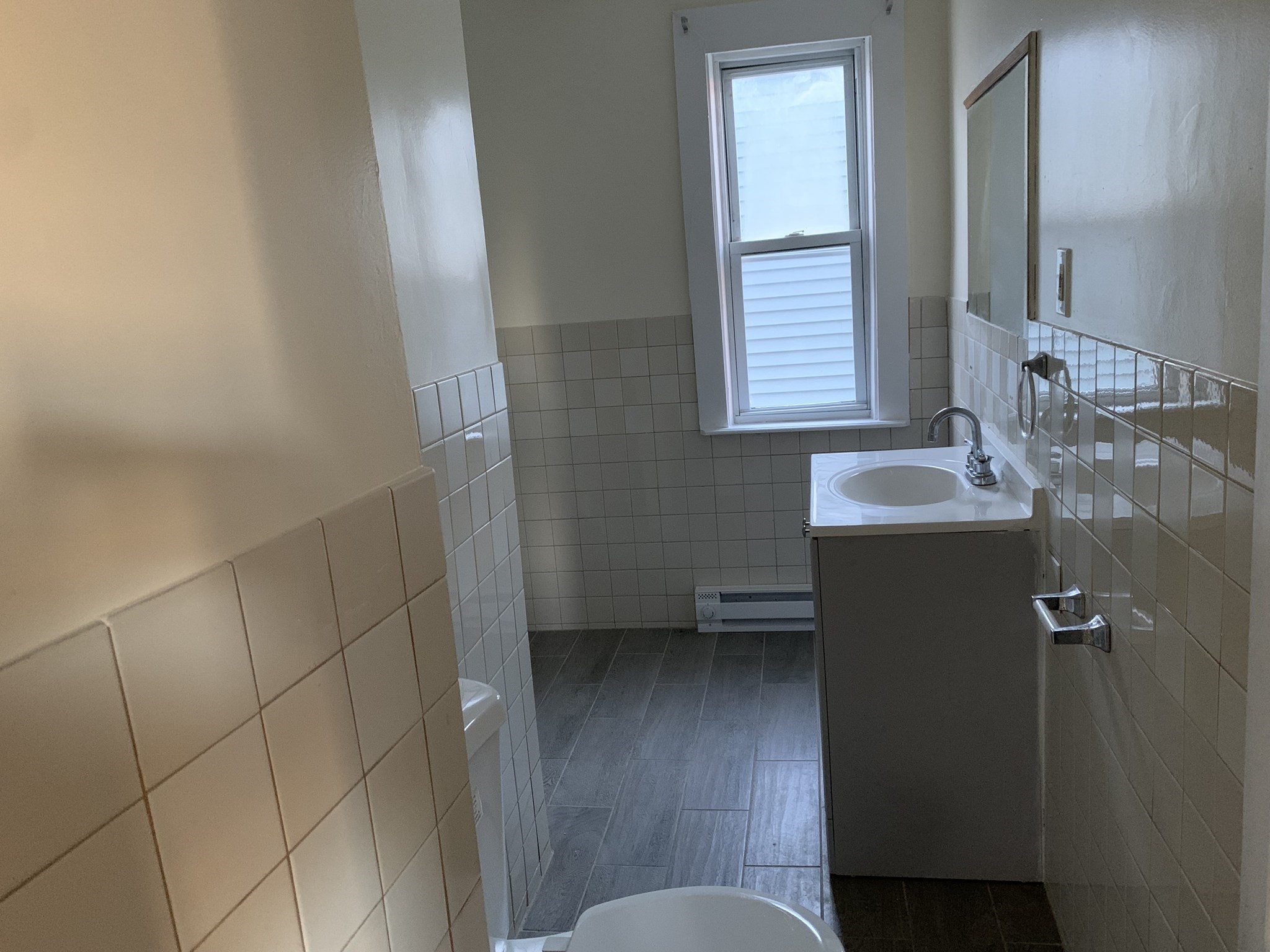 130 Canterbury St Property Photo 35