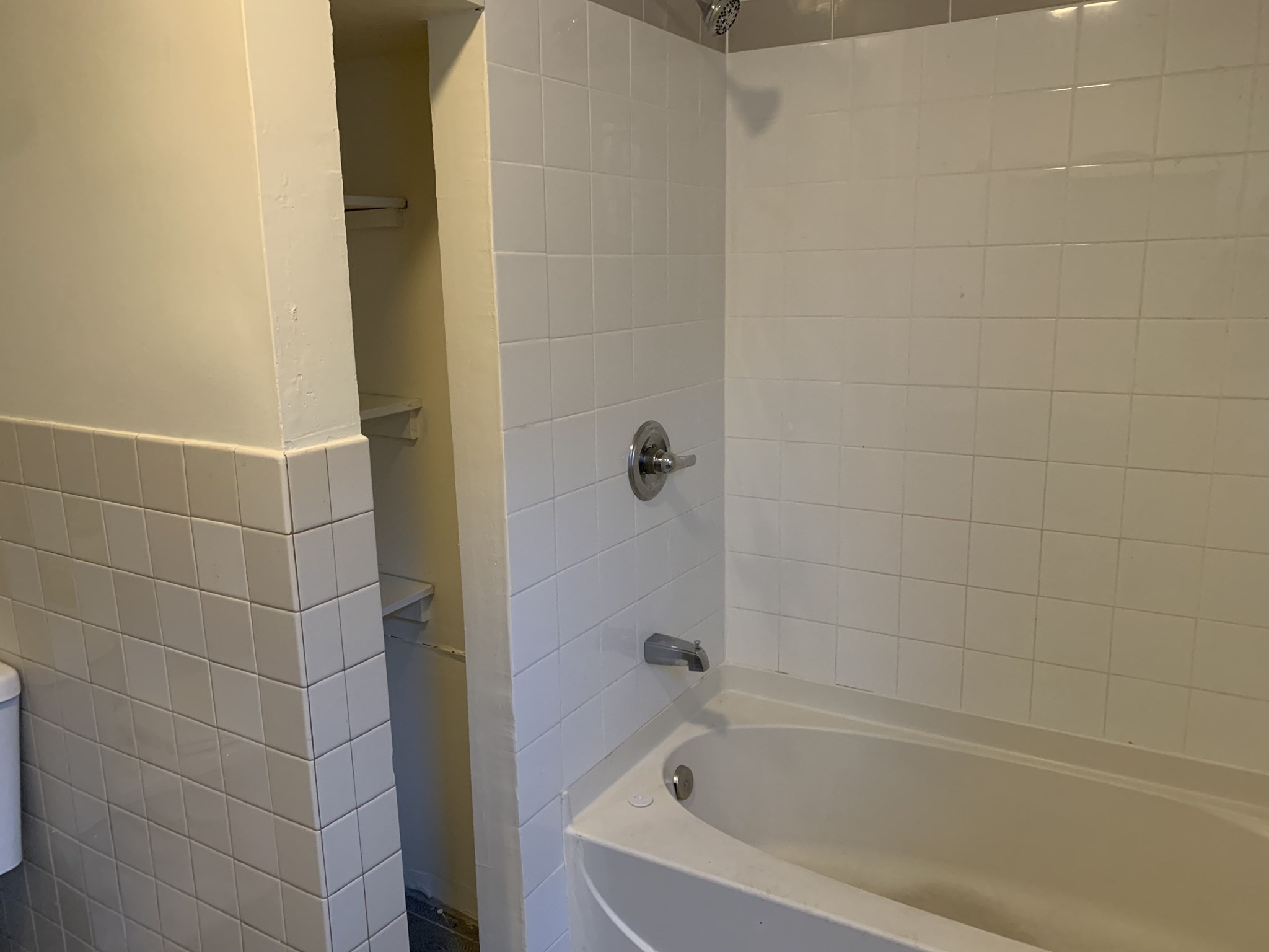 130 Canterbury St Property Photo 36