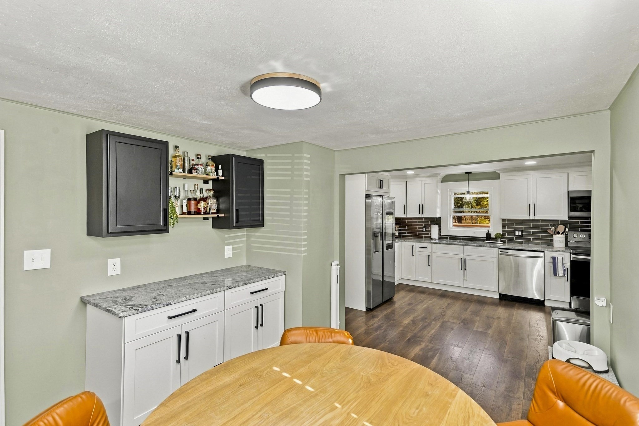 465 E Mountain Rd Property Photo 14