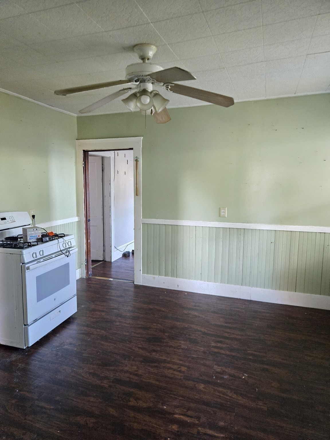22-24 Came Ave Property Photo 11