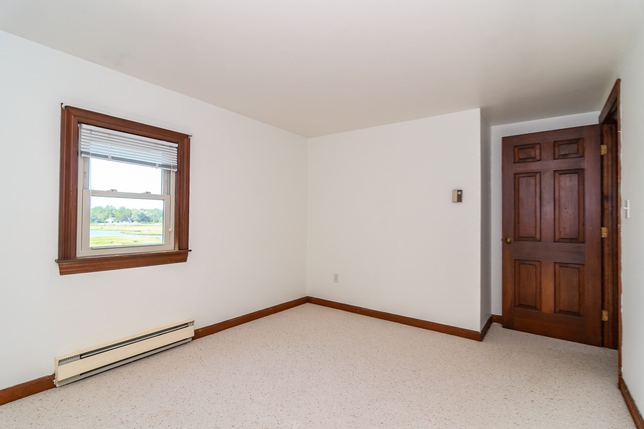 78 Wood Ave Property Photo 15