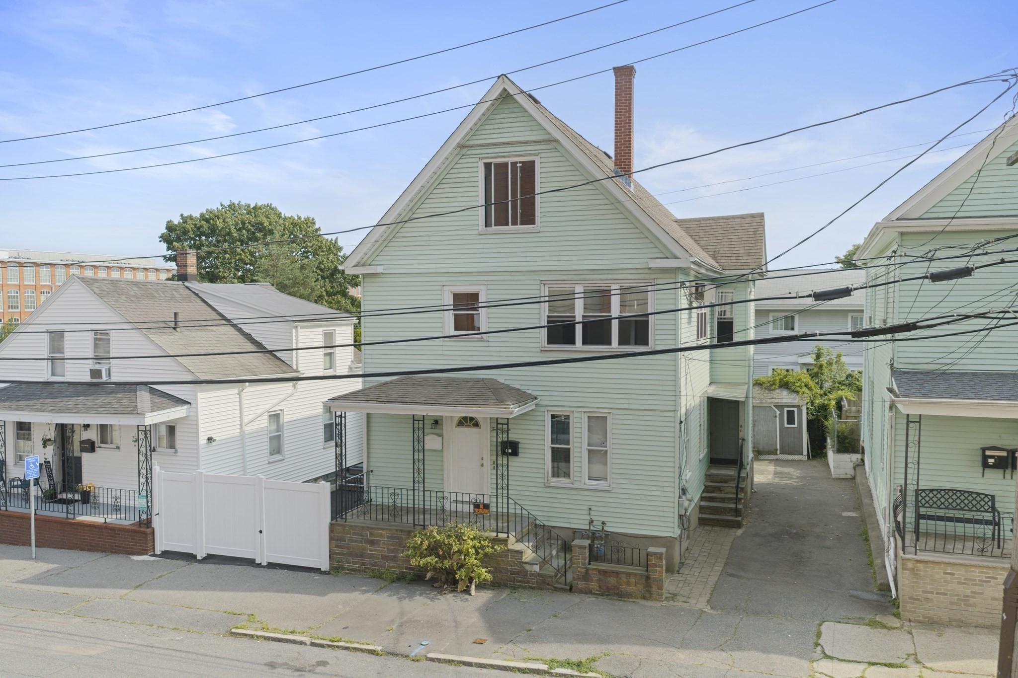 24 Belleville Rd Property Photo 2