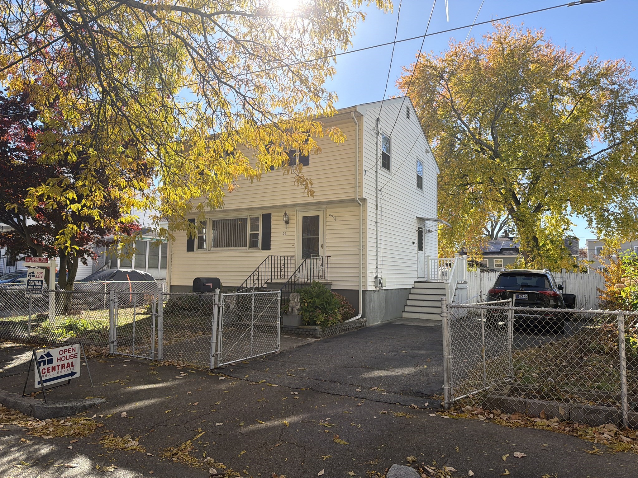 91 Daniels St Property Photo 1
