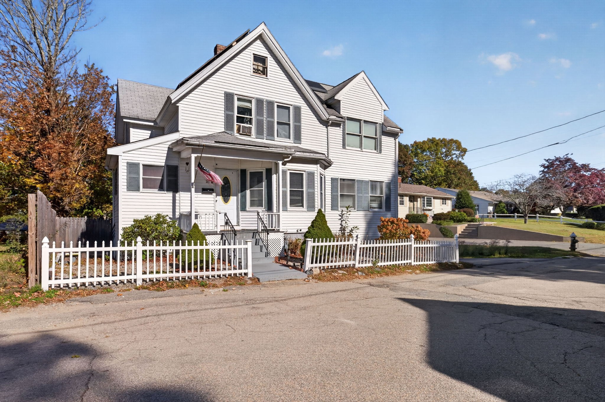 18 Berglund Ave Property Photo 3