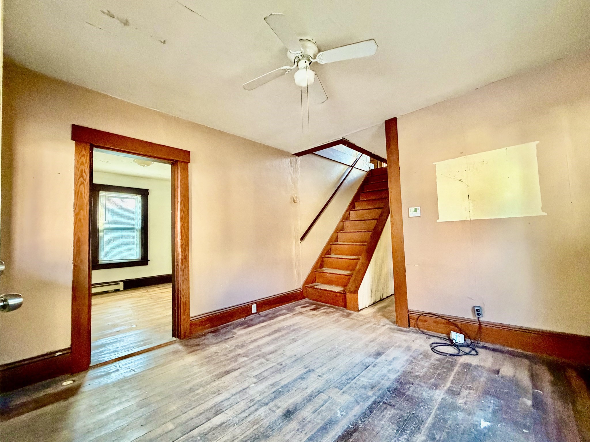 20 Adams St Property Photo 6