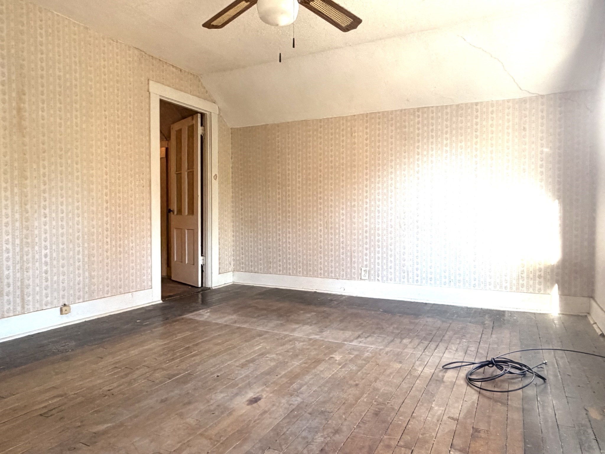 20 Adams St Property Photo 22
