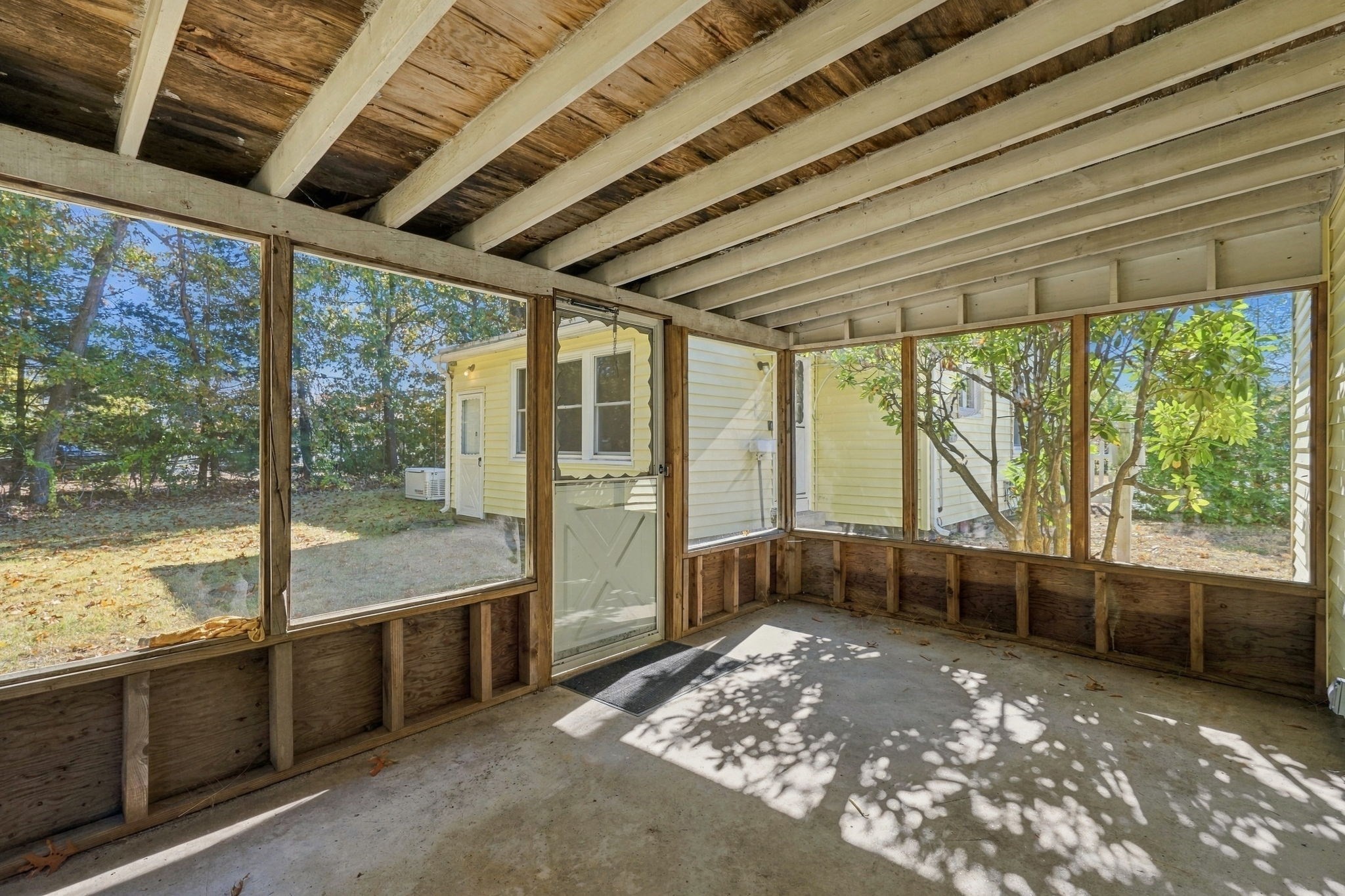 671 James St Property Photo 21