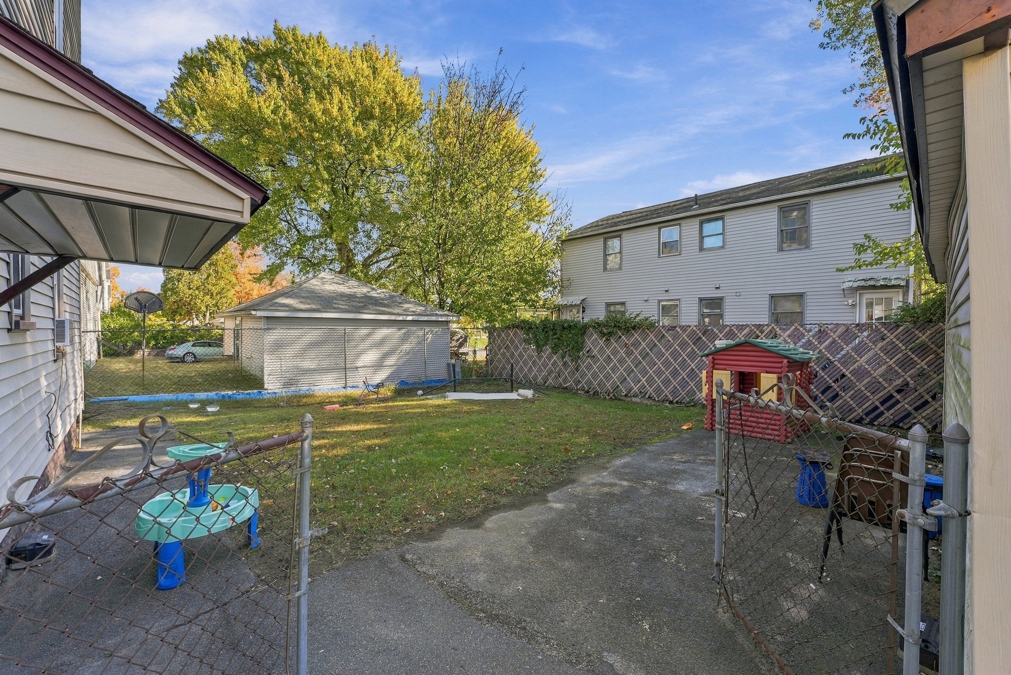 119-121 Meadow St. Property Photo 22