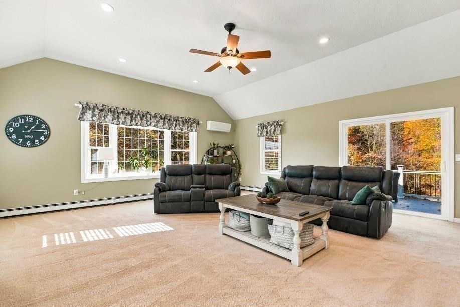 9 Jonathans Way Property Photo 13