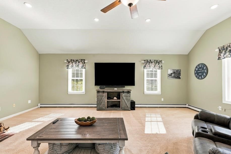 9 Jonathans Way Property Photo 14