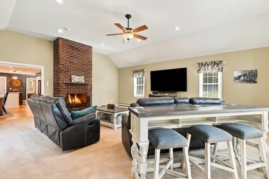 9 Jonathans Way Property Photo 16