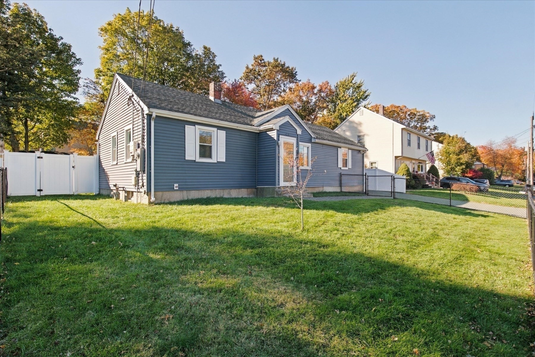 49 Clapp St Property Photo 1