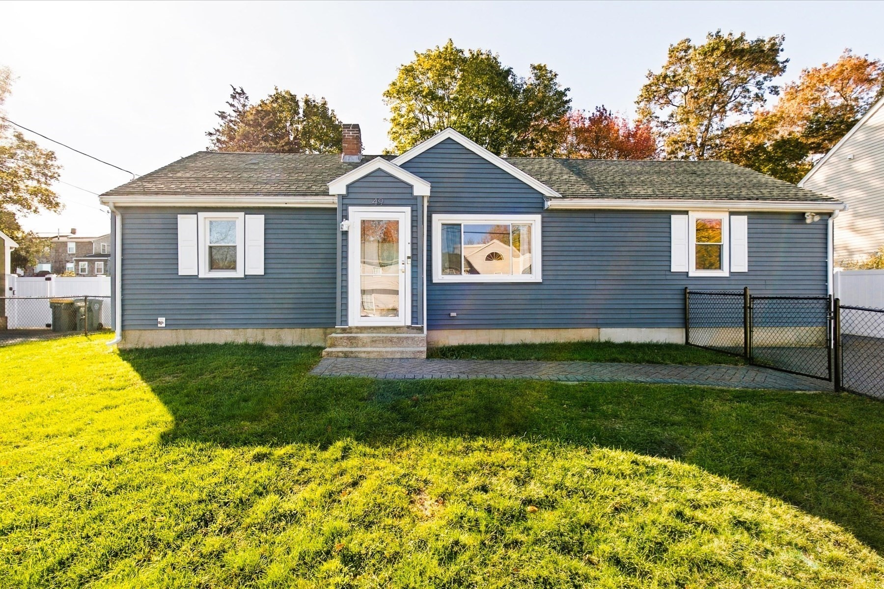 49 Clapp St Property Photo 2