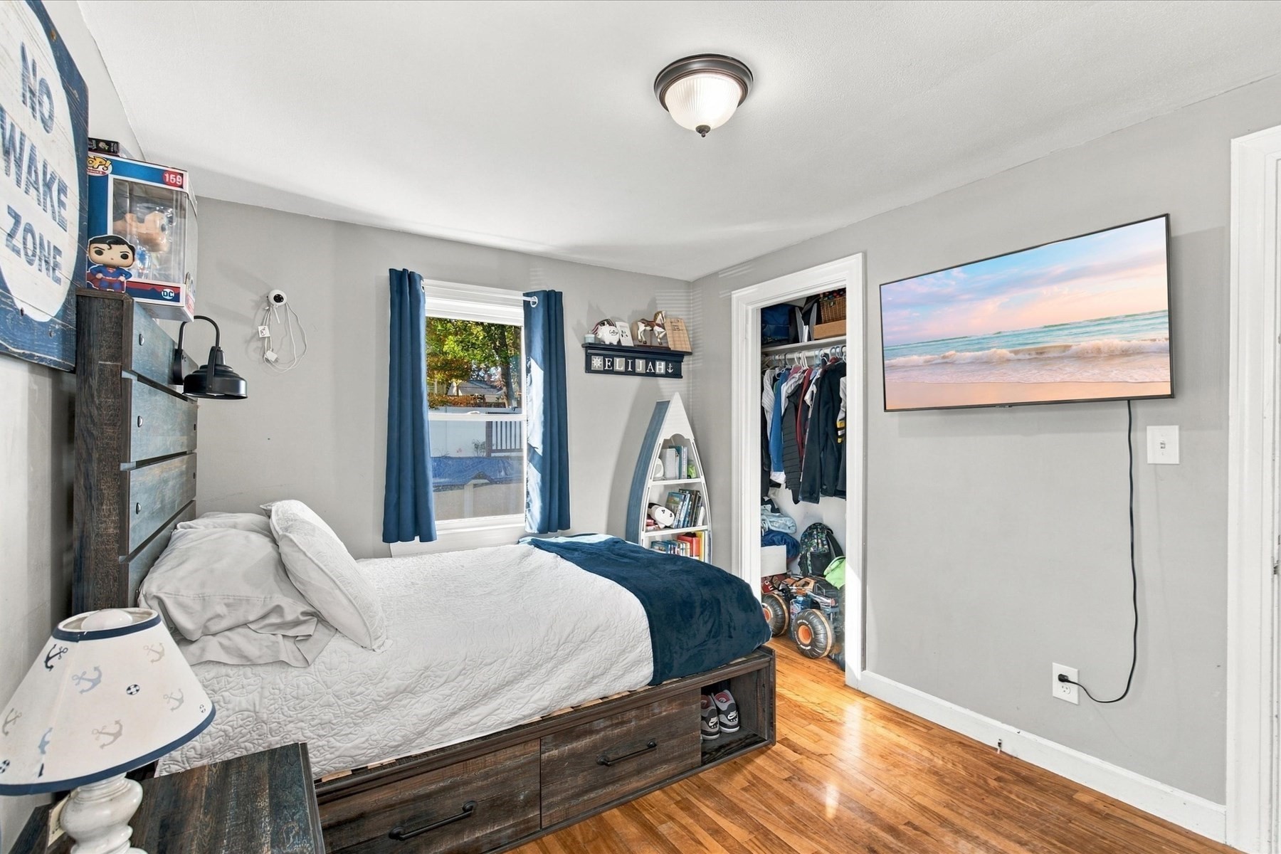 49 Clapp St Property Photo 8