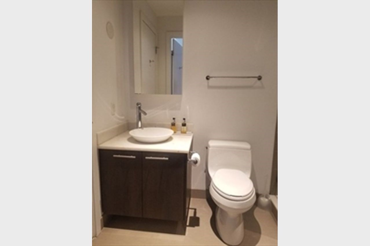 110 Stuart Street # 19d Property Photo 32