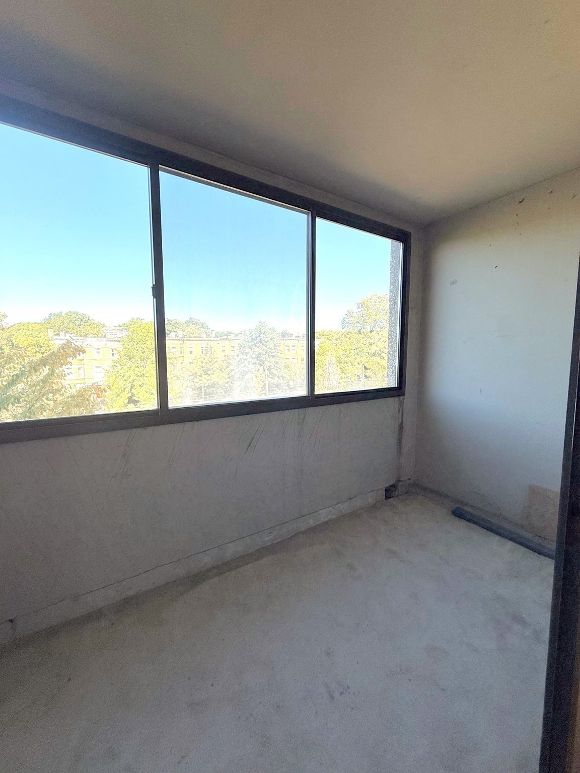 1731 Beacon # 422 Property Photo 6