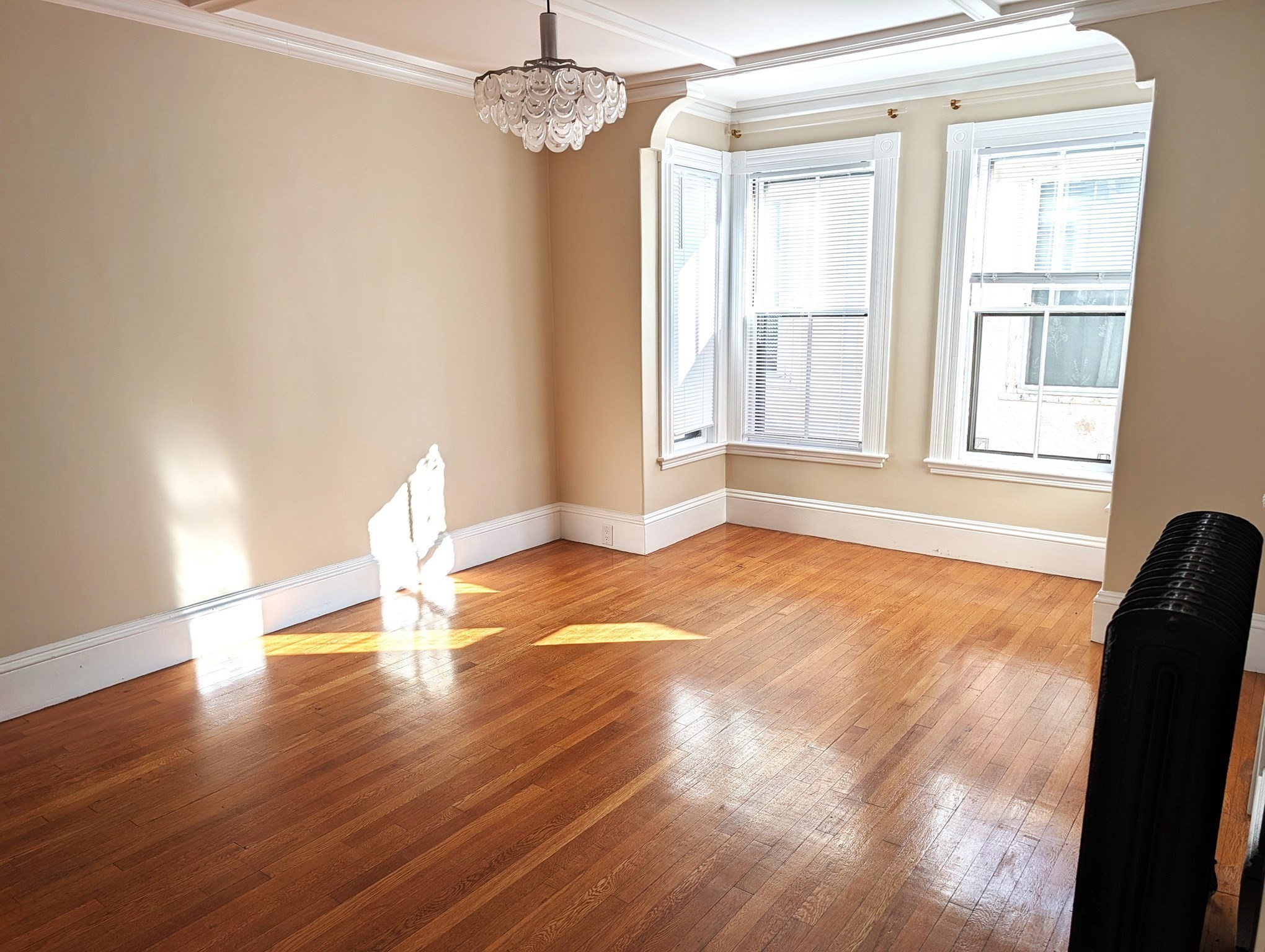 43 Summit Ave # 1 Property Photo 1