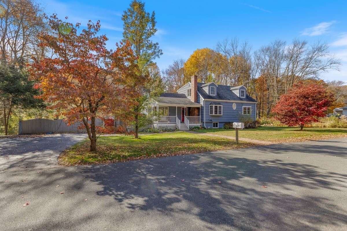 13 Noyes Rd Property Photo 1