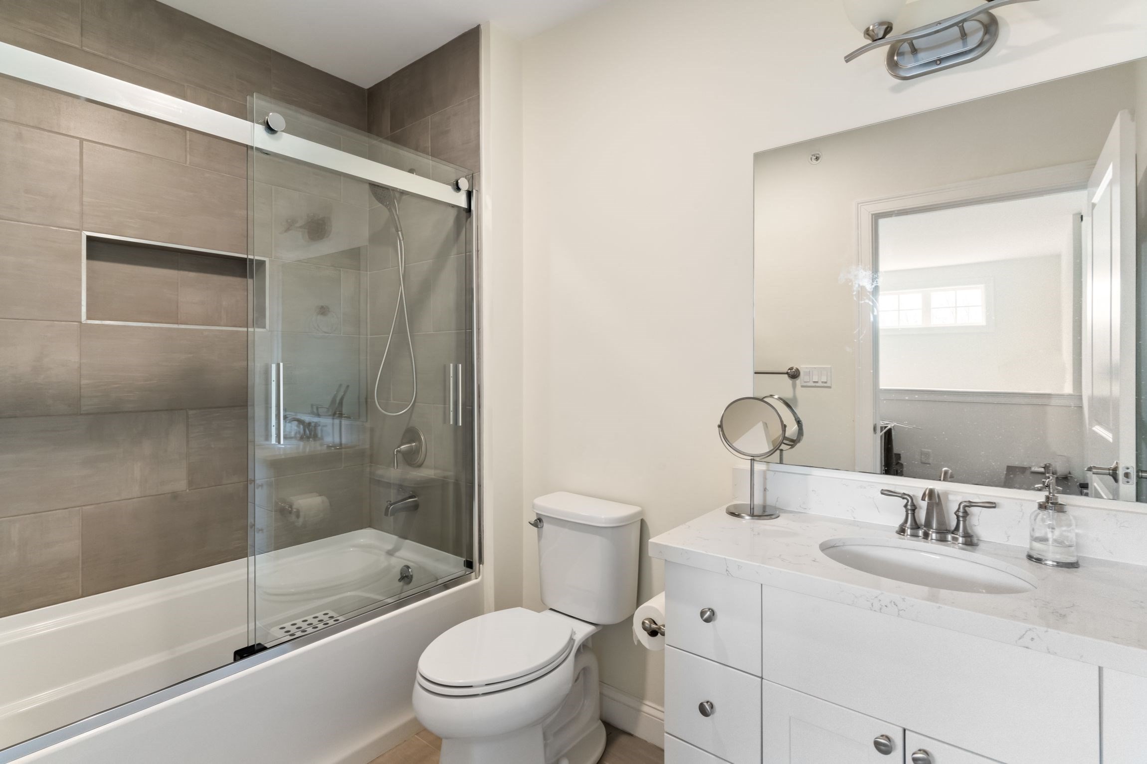 70 Endicott Street # 1206 Property Photo 13