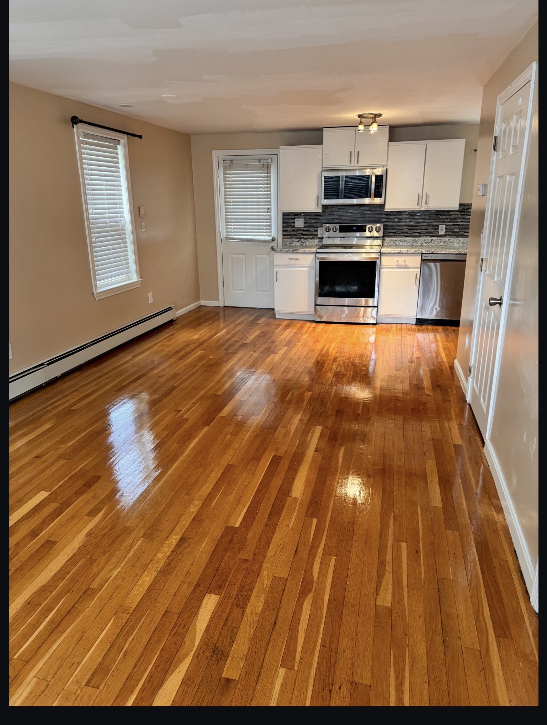 133 Pleasant St # 2 Property Photo 1