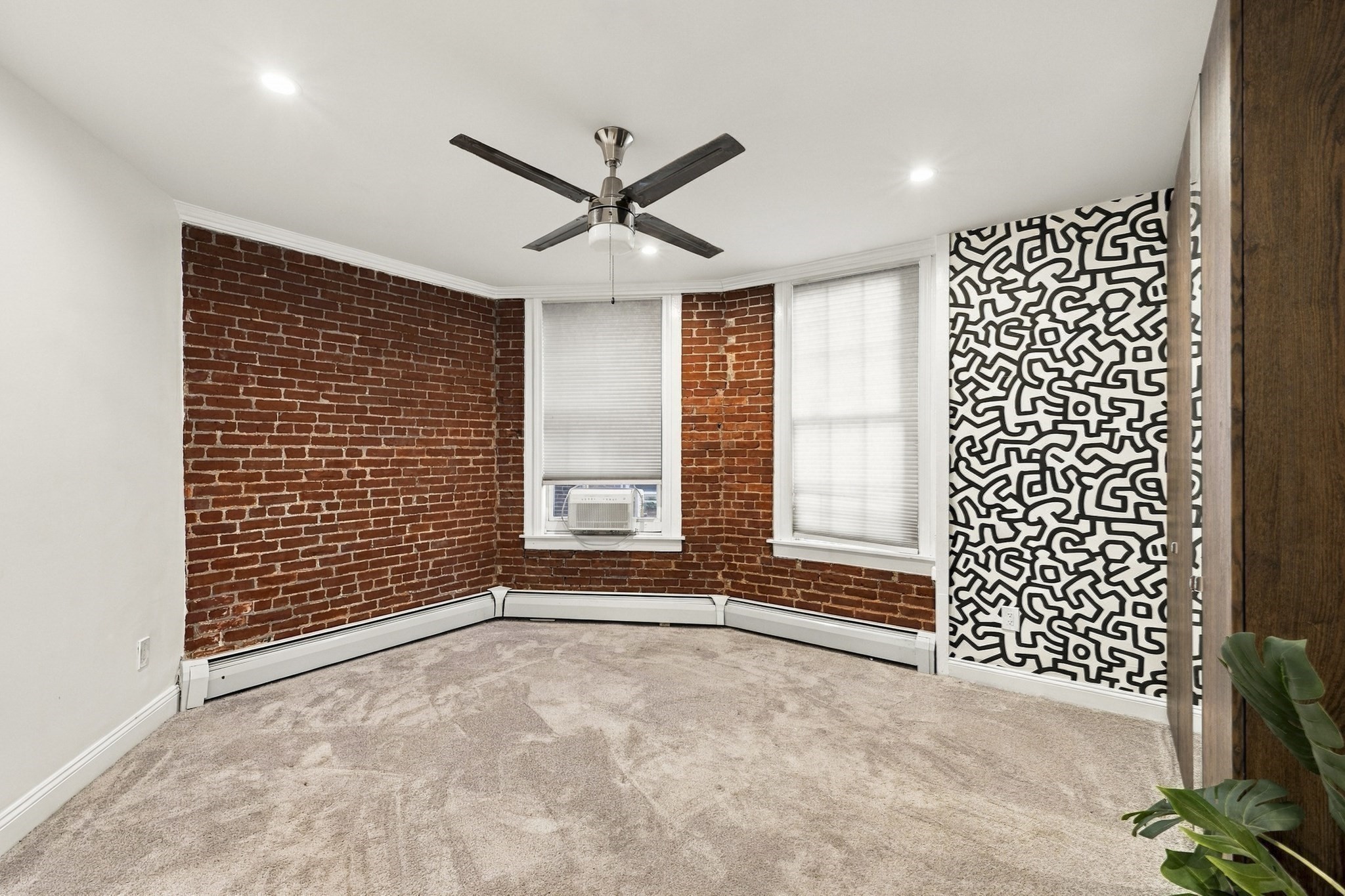 25 Saint Stephen St # 2 Property Photo 12