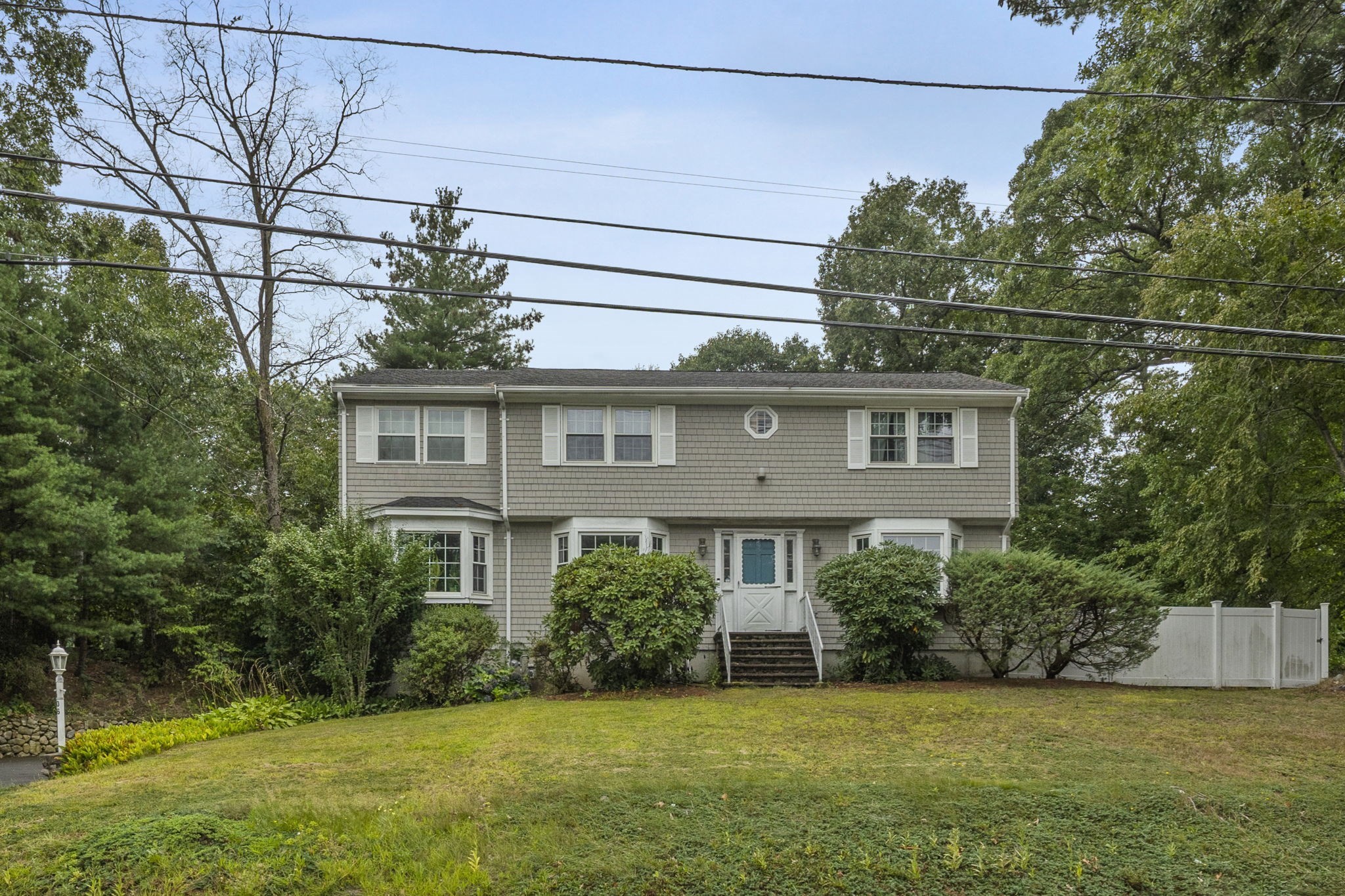 106 Russell St Property Photo 1