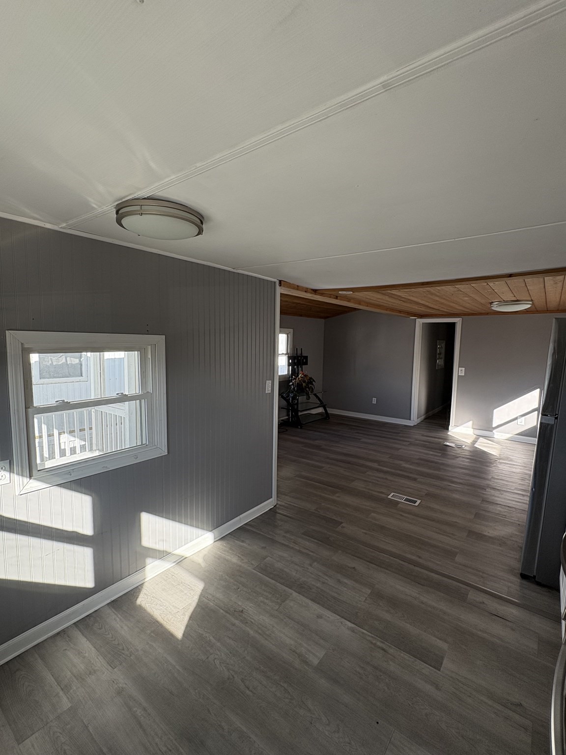 14 Mustang Ave Property Photo 7