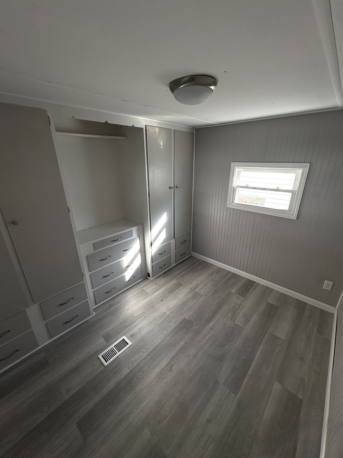 14 Mustang Ave Property Photo 13
