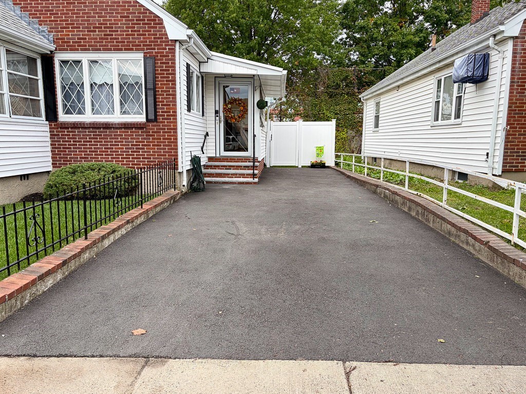 12 Albion Street Property Photo 2