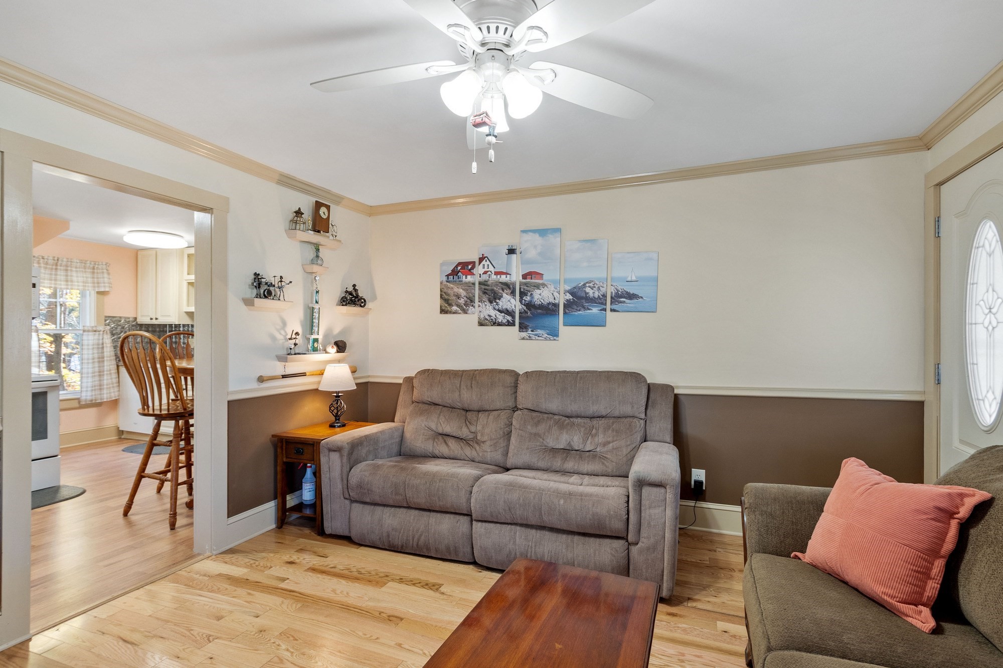 121 Ryan St Property Photo 12