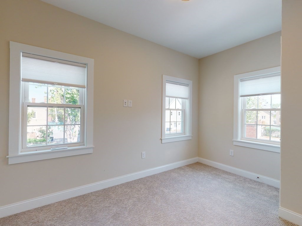 104 Litchfield Street # 2 Property Photo 8