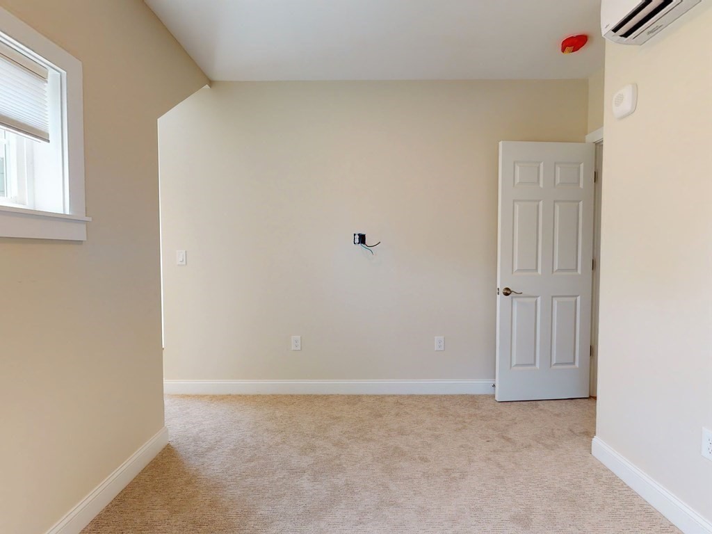104 Litchfield Street # 2 Property Photo 9