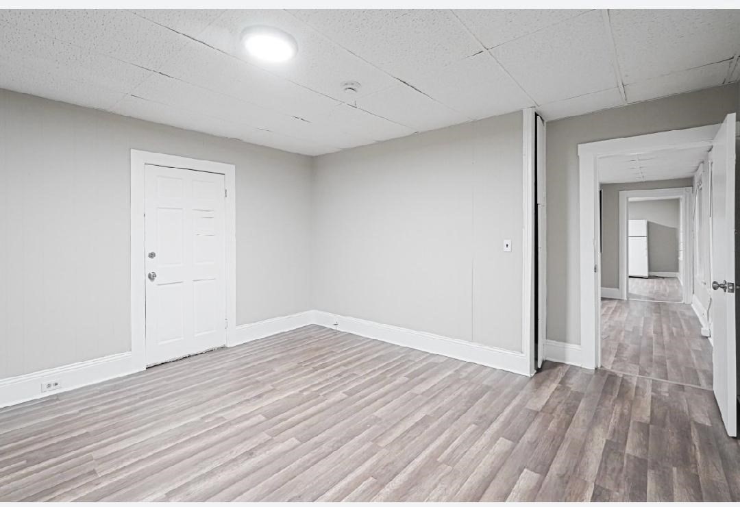 168 Lunenburg St # 1r Property Photo 5