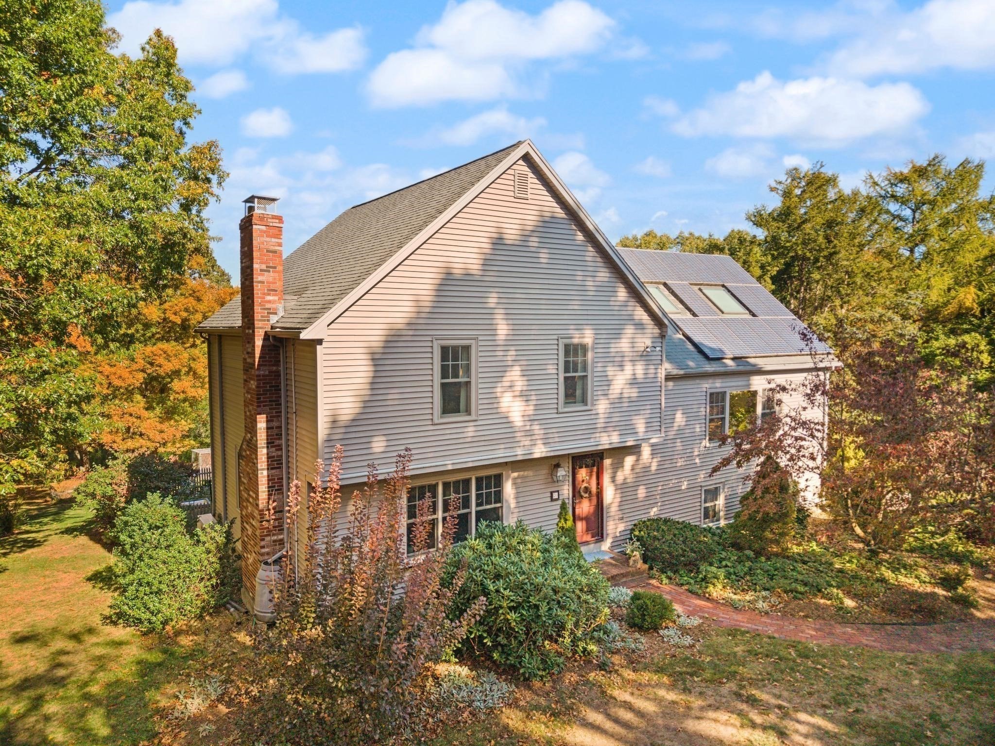 70 Farm Hill Rd Property Photo 1