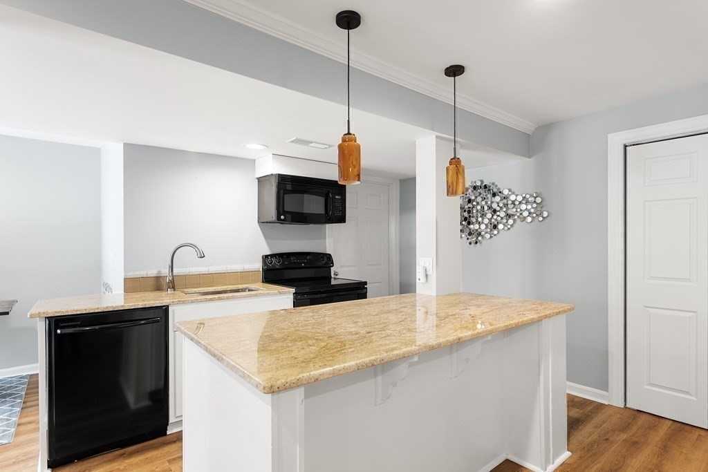 146 Johnson Woods Dr # 146 Property Photo 18
