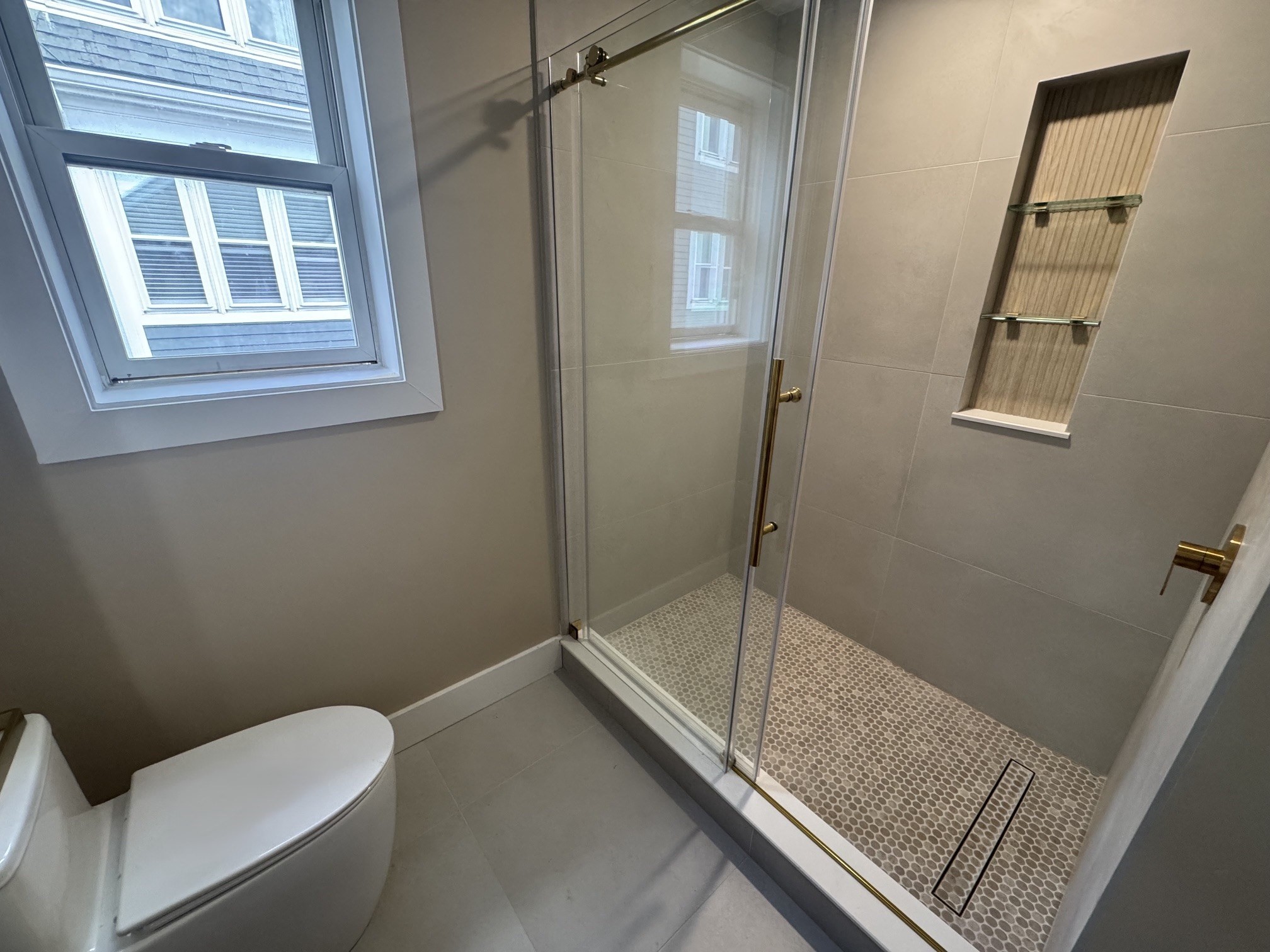 122 West 7th Property Photo 20