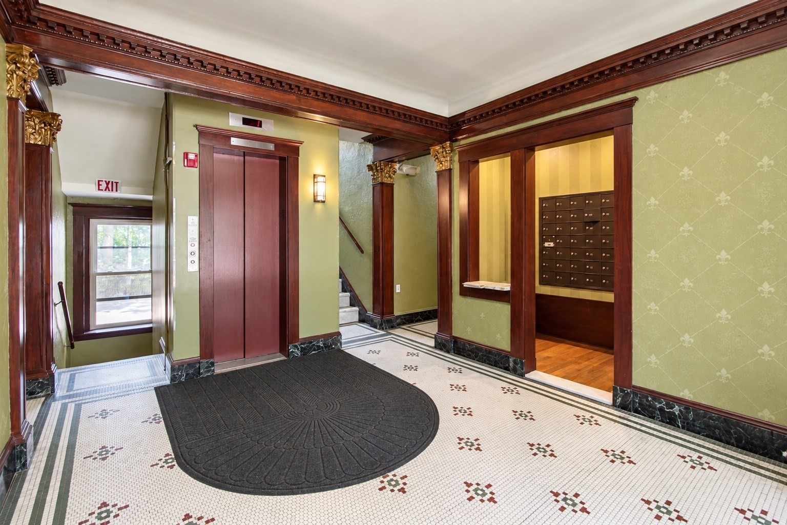 1376 Commonwealth # 21 Property Photo 12