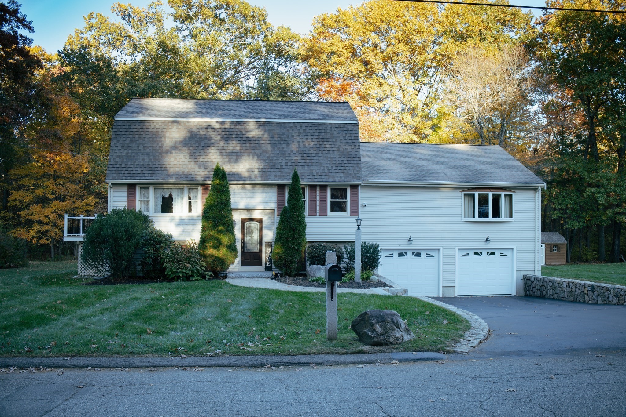 16 Moran Property Photo 1