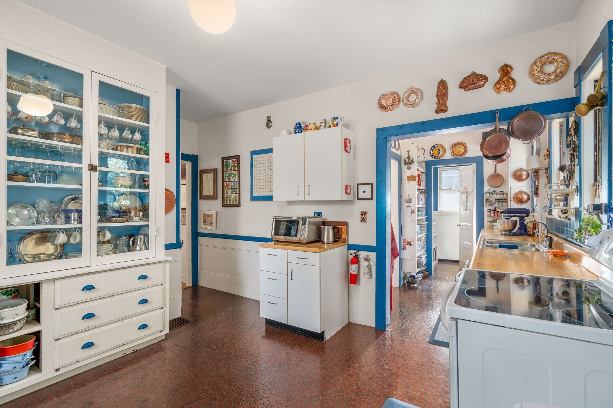 9 Goden Street Property Photo 13